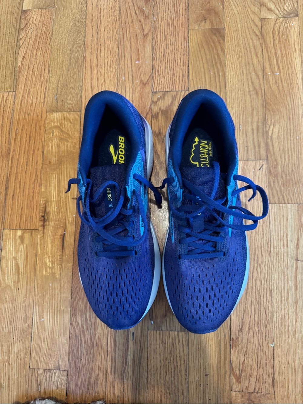 Brooks Men’s Ghost Running Shoe - 11 Excellent - Picture 7 of 8